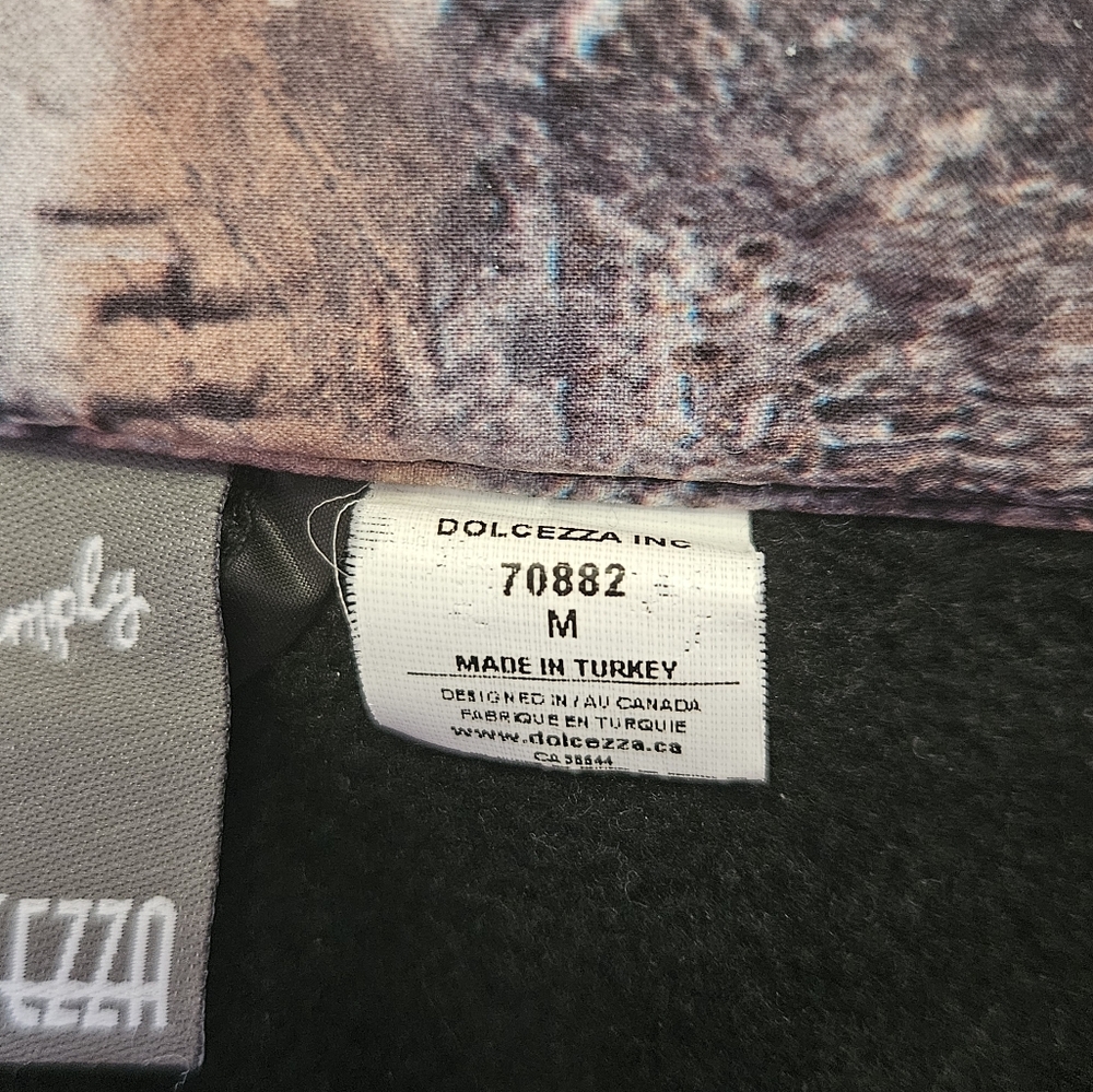 Dolcezza Artistic Patterned Jacket. - Picture 10 of 10